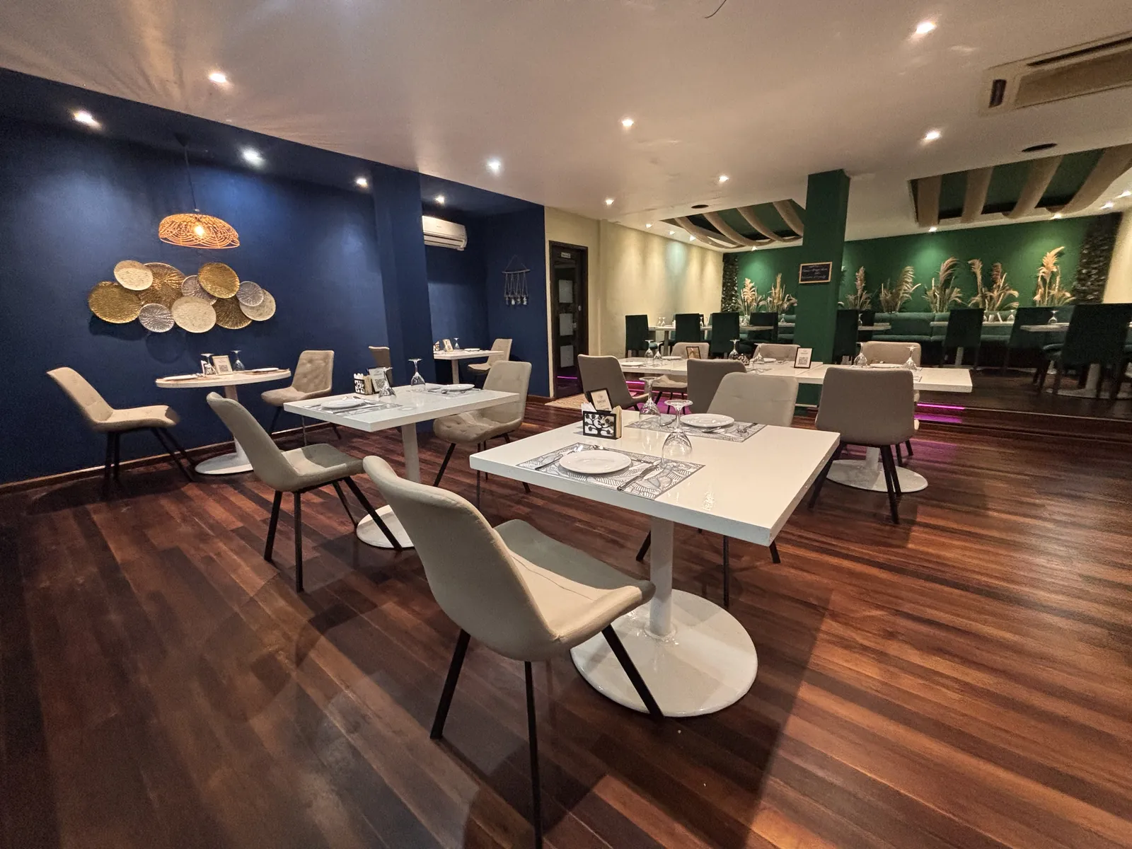 Ginger Resto & Bar