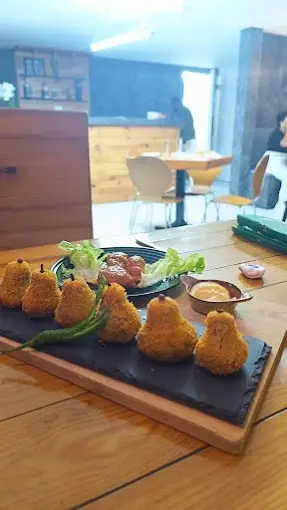 Bistro 98, photo 2